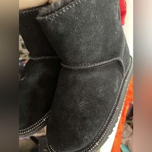 Never been warn, size 12 in kids (girls)